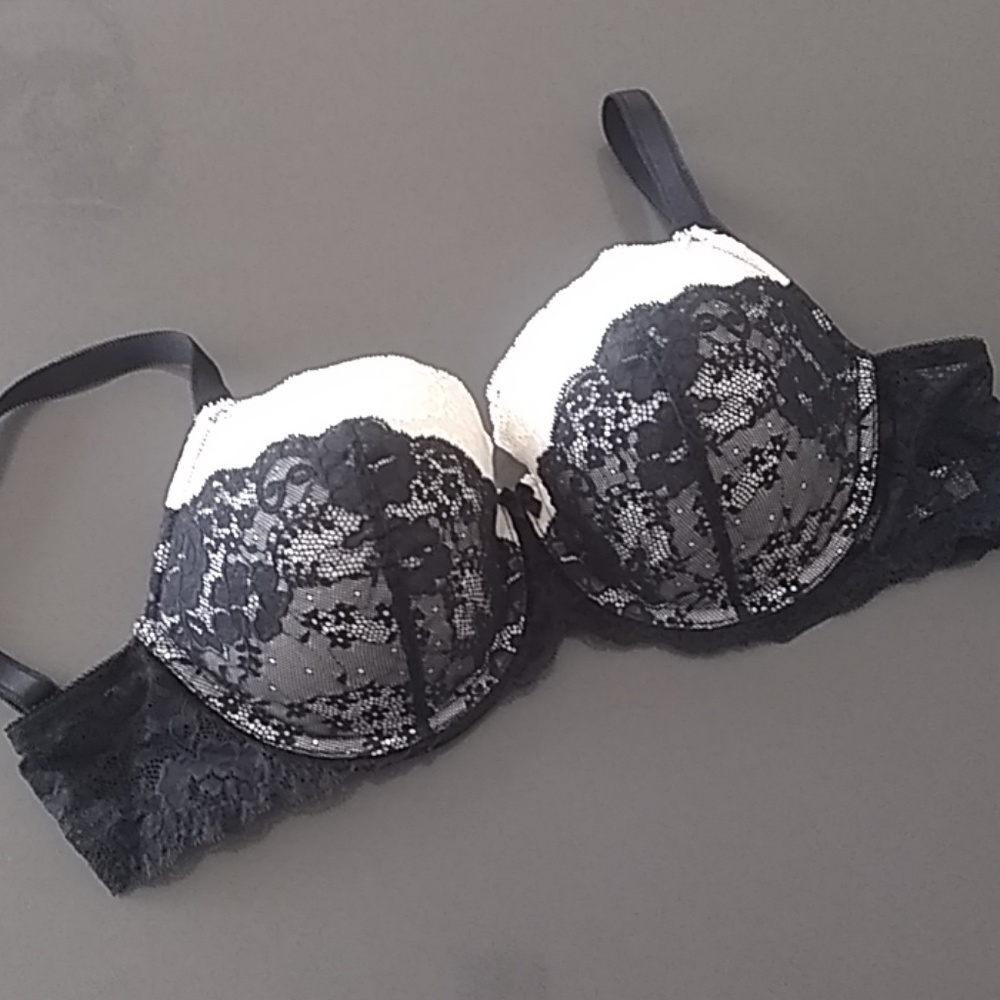 Victoria Secret Lace Bra